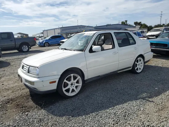 1998 Volkswagen Jetta WOLFSBURG