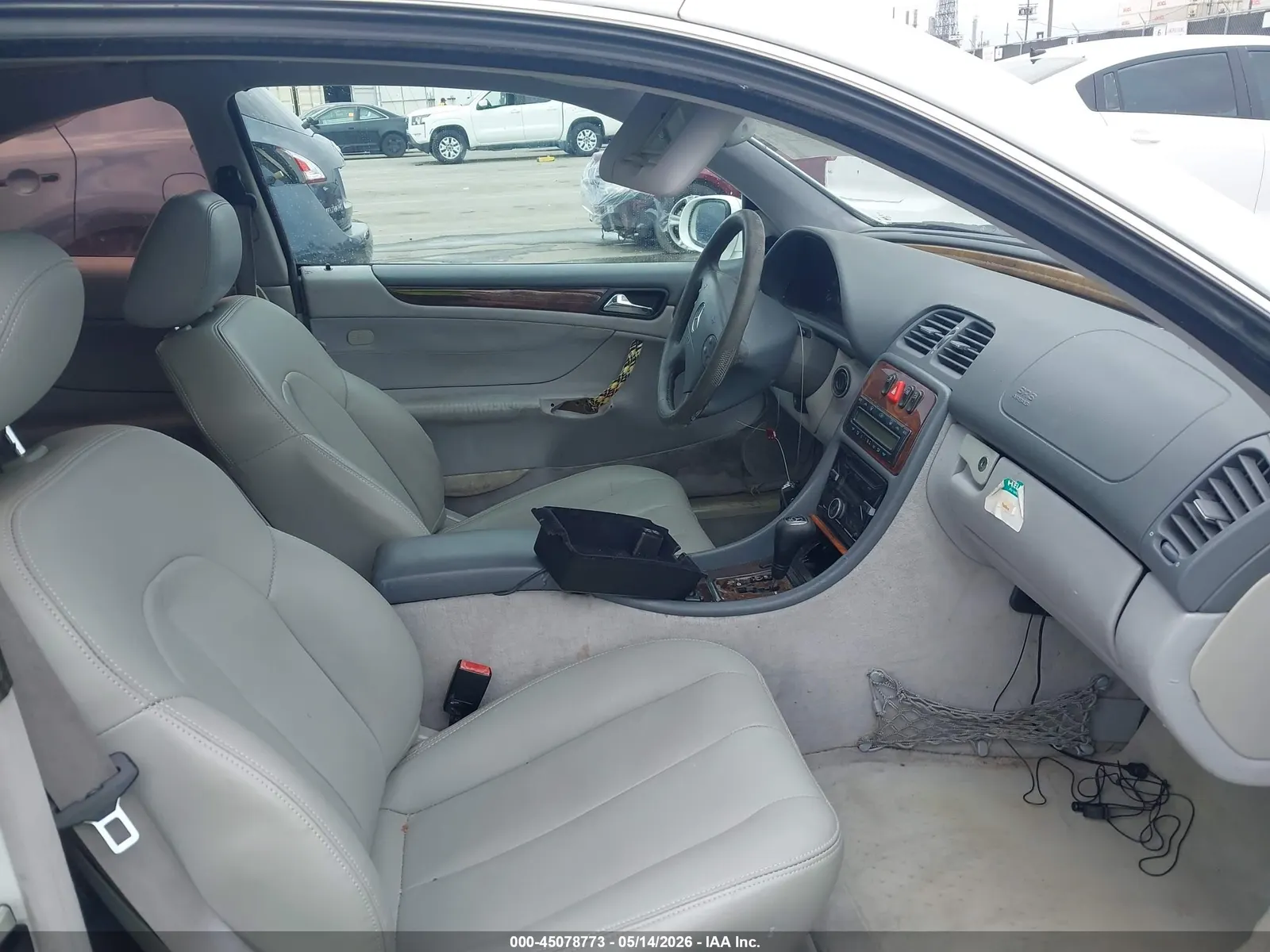 2000 Mercedes-Benz CLK-Class