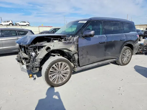 2025 INFINITI QX80