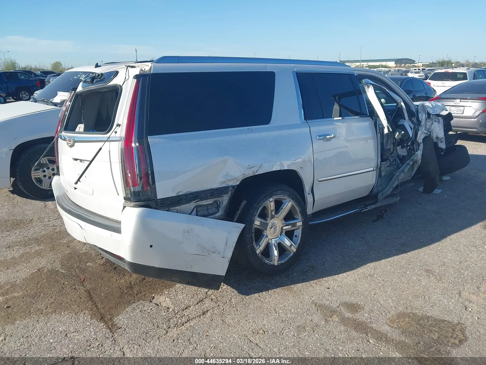 2019 Cadillac Escalade ESV Luxury