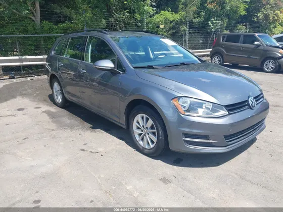 2016 Volkswagen Golf SportWagen TSI S