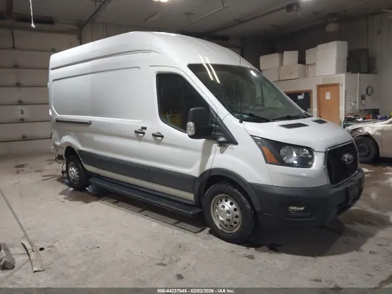 2022 Ford TRANSIT