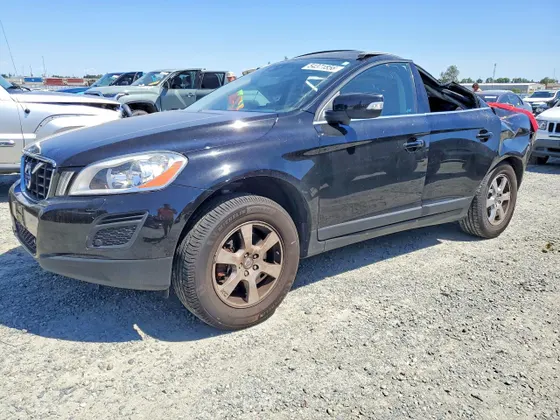 2012 Volvo XC60 3.2L PZEV