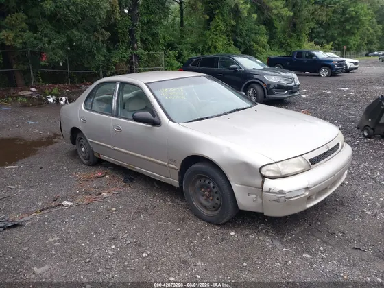 1994 Nissan Altima GLE