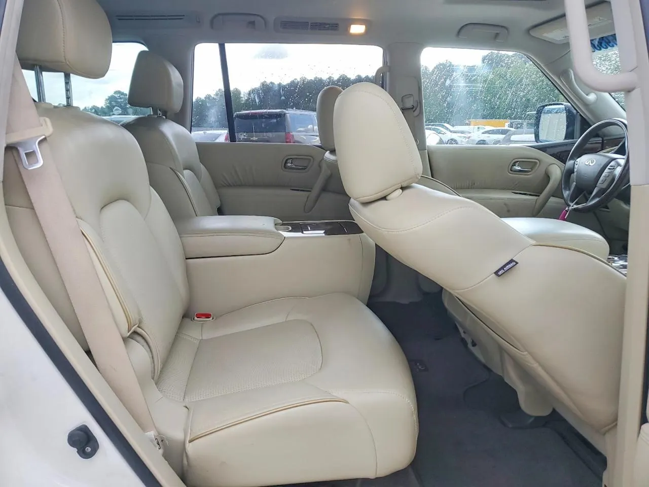 2017 INFINITI QX80