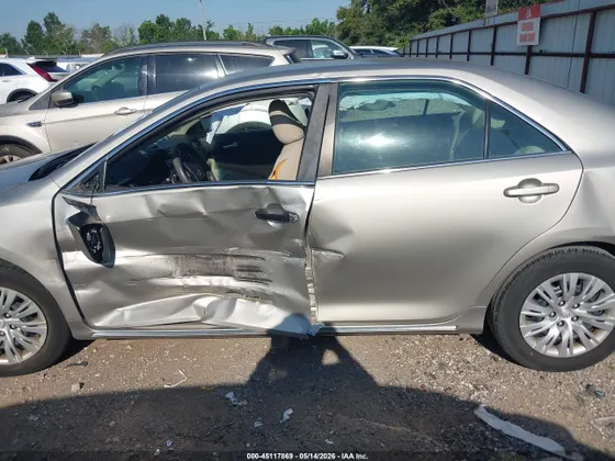 2013 Toyota Camry LE