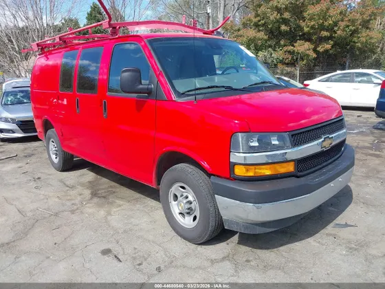 2025 Chevrolet CITY EXPRESS CARGO RWD 3500 REGULAR WHEELBASE WT