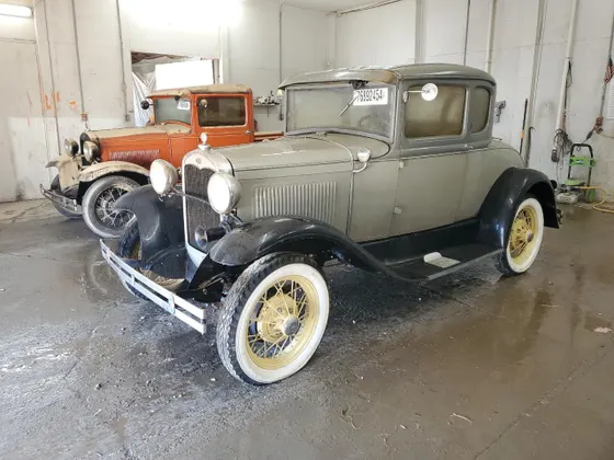 1931 Ford COUPE COUP
