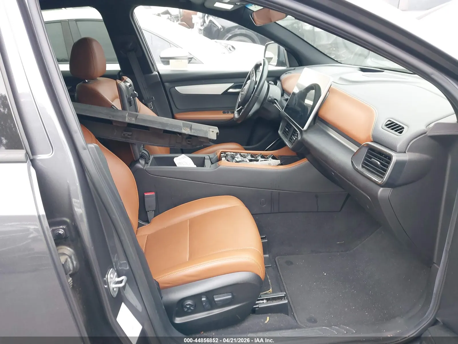 2023 VinFast VF 8 Plus