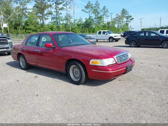 2001 Ford Crown Victoria LX