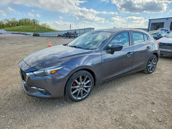 2018 Mazda Mazda3 5-Door Grand Touring