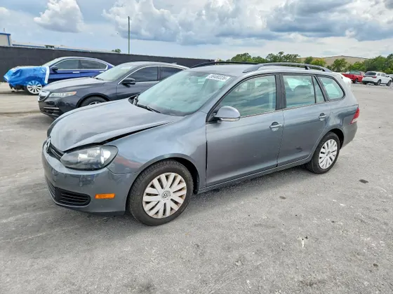 2012 Volkswagen Jetta SportWagen S