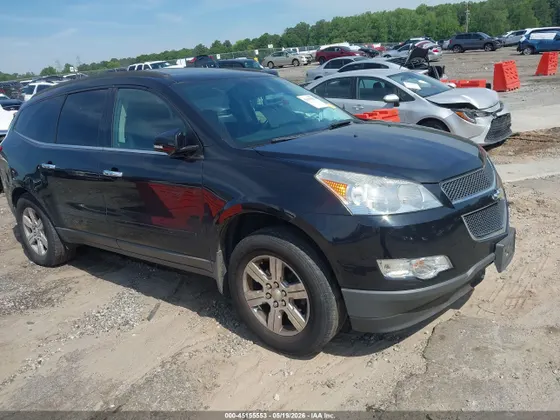 2011 Chevrolet Traverse LT w/1LT