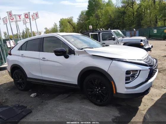 2024 Mitsubishi Eclipse Cross LE