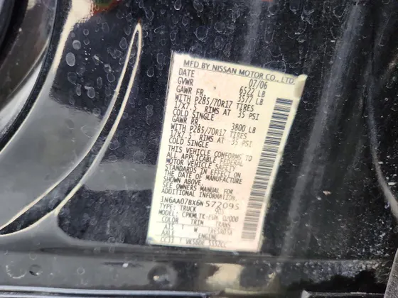 2006 Nissan Titan SE