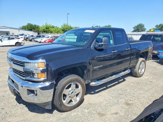 2015 Chevrolet Silverado 2500HD Built After Aug 14 LT