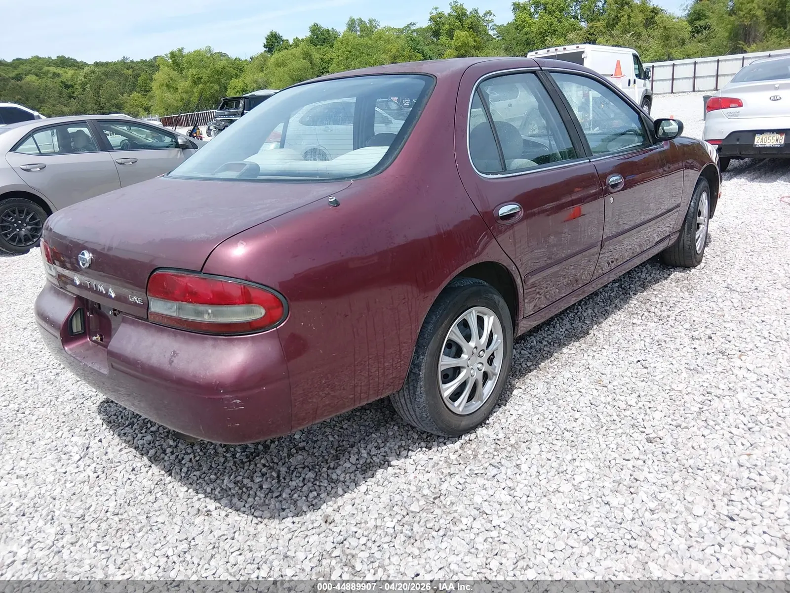 1997 Nissan Altima XE