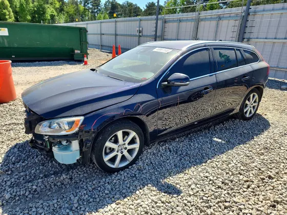2016 Volvo V60 T5 Drive-E Premier