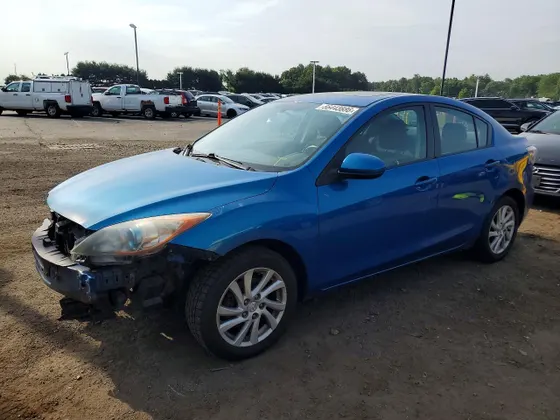 2012 Mazda Mazda3 i Touring
