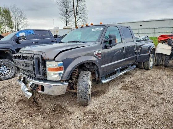 2008 Ford Super Duty F-350 DRW XL