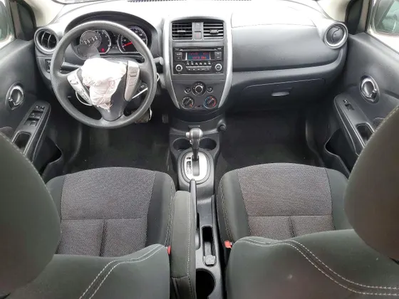 2017 Nissan Versa Sedan SV