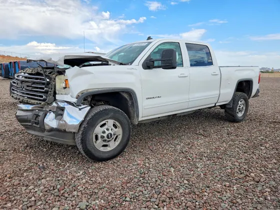 2015 GMC Sierra 2500HD available WiFi SLE