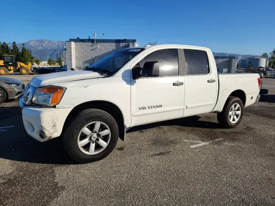 2013 Nissan Titan S