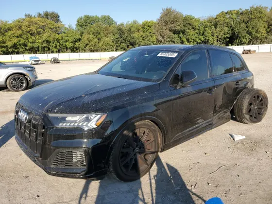 2020 Audi SQ7 Premium Plus