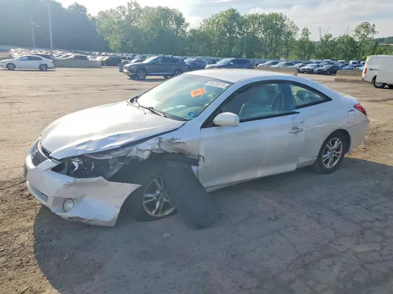 2006 Toyota Camry Solara SLE