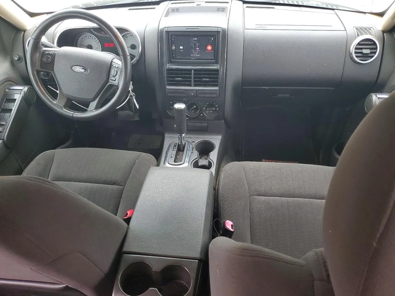2010 Ford Explorer Sport Trac XLT