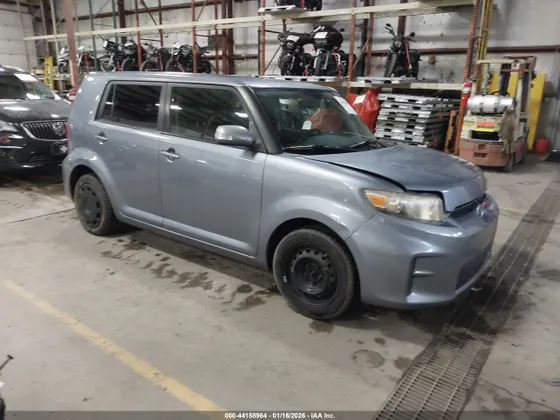 2012 Scion xB Release Series 9.0