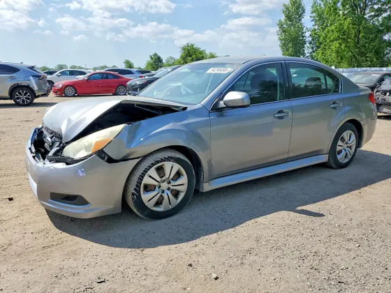 2010 Subaru Legacy 2.5i