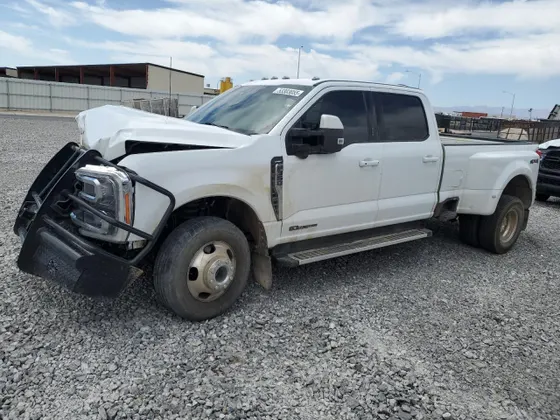 2023 Ford Super Duty F-350 DRW XL