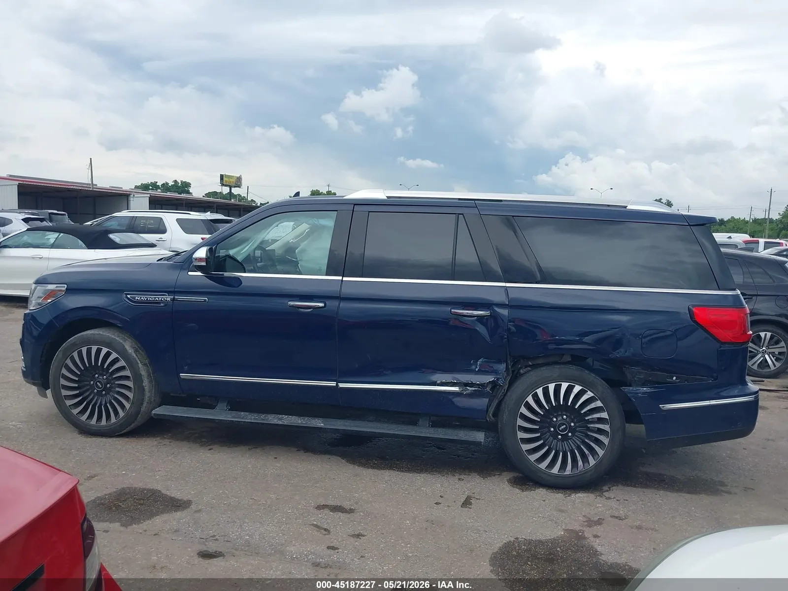 2019 Lincoln Navigator L Black Label
