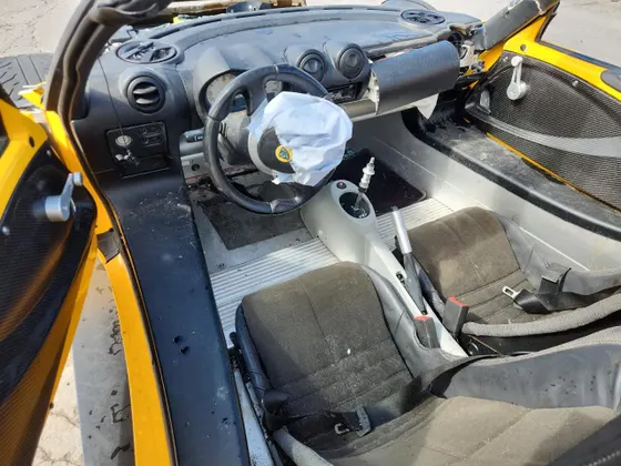 2005 Lotus Elise