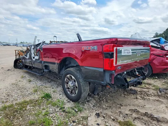 2025 Ford Super Duty F-350 SRW King Ranch