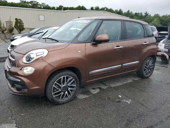 2020 FIAT 500L Pop