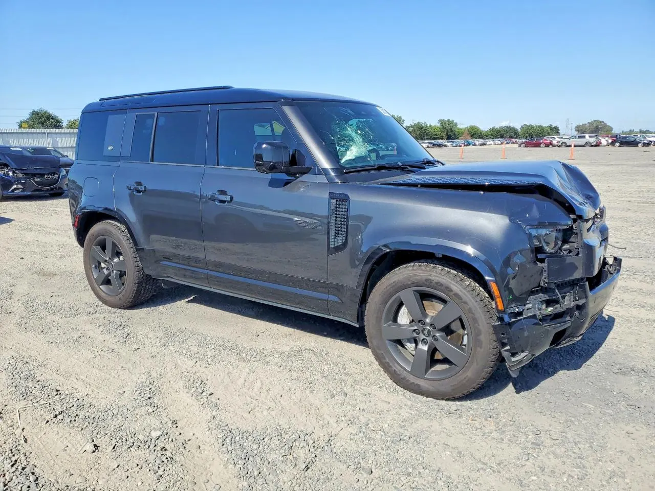2023 Land Rover Defender X-Dynamic SE