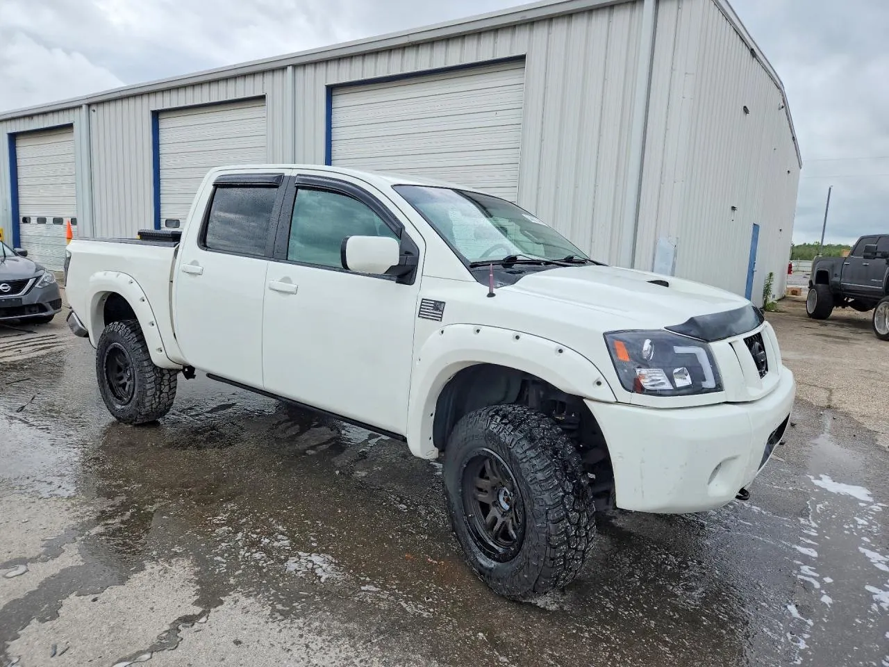 2012 Nissan Titan SL