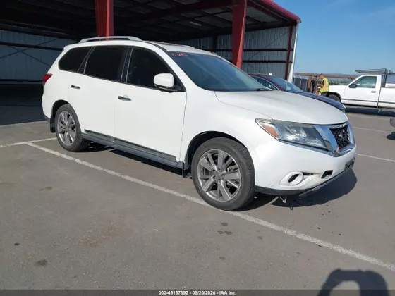 2014 Nissan Pathfinder SL