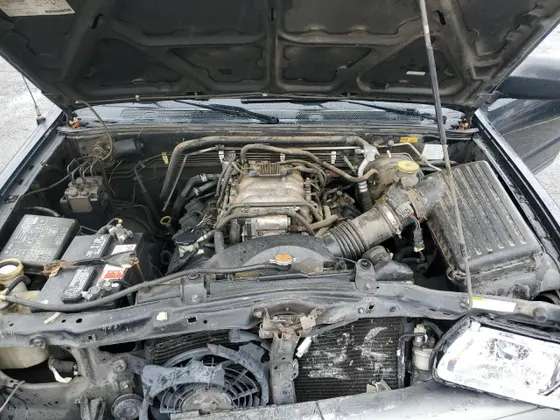 2002 Isuzu Rodeo S