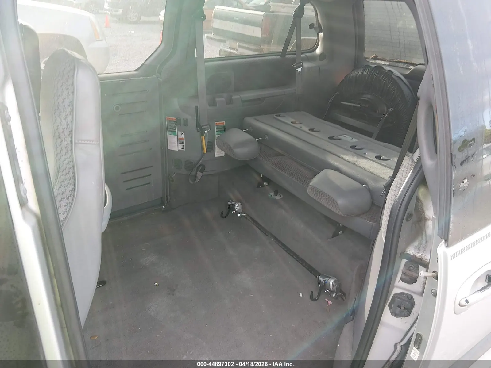 1999 Plymouth Voyager Grand SE