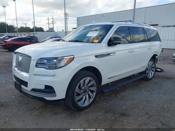 2023 Lincoln Navigator Reserve