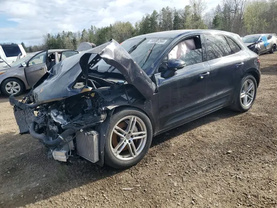 2017 Porsche Macan S