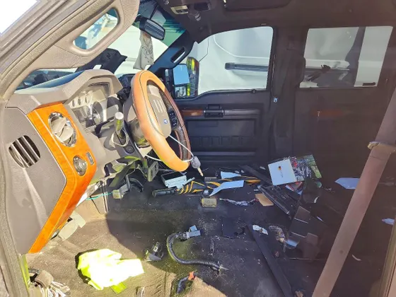 2016 Ford Super Duty F-350 DRW Platinum