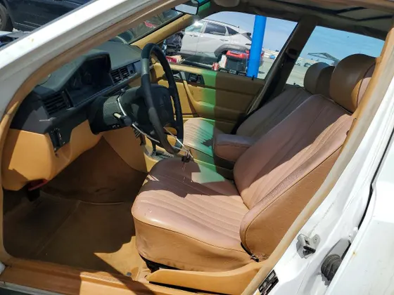 1987 Mercedes-Benz 300 Series 300D