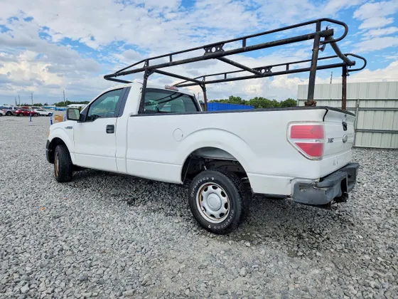 2010 Ford F-150 XL