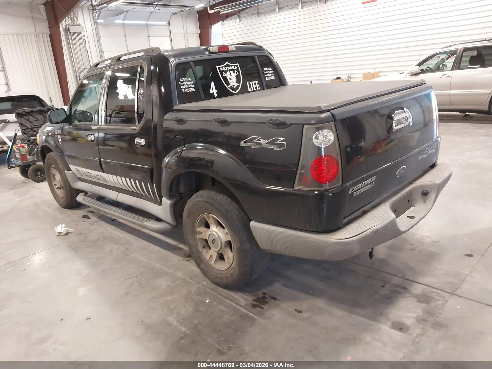 2003 Ford Explorer Sport Trac XLS
