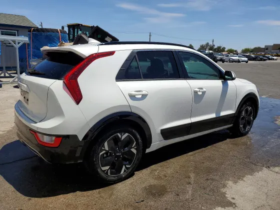 2023 Kia Niro EV Wind