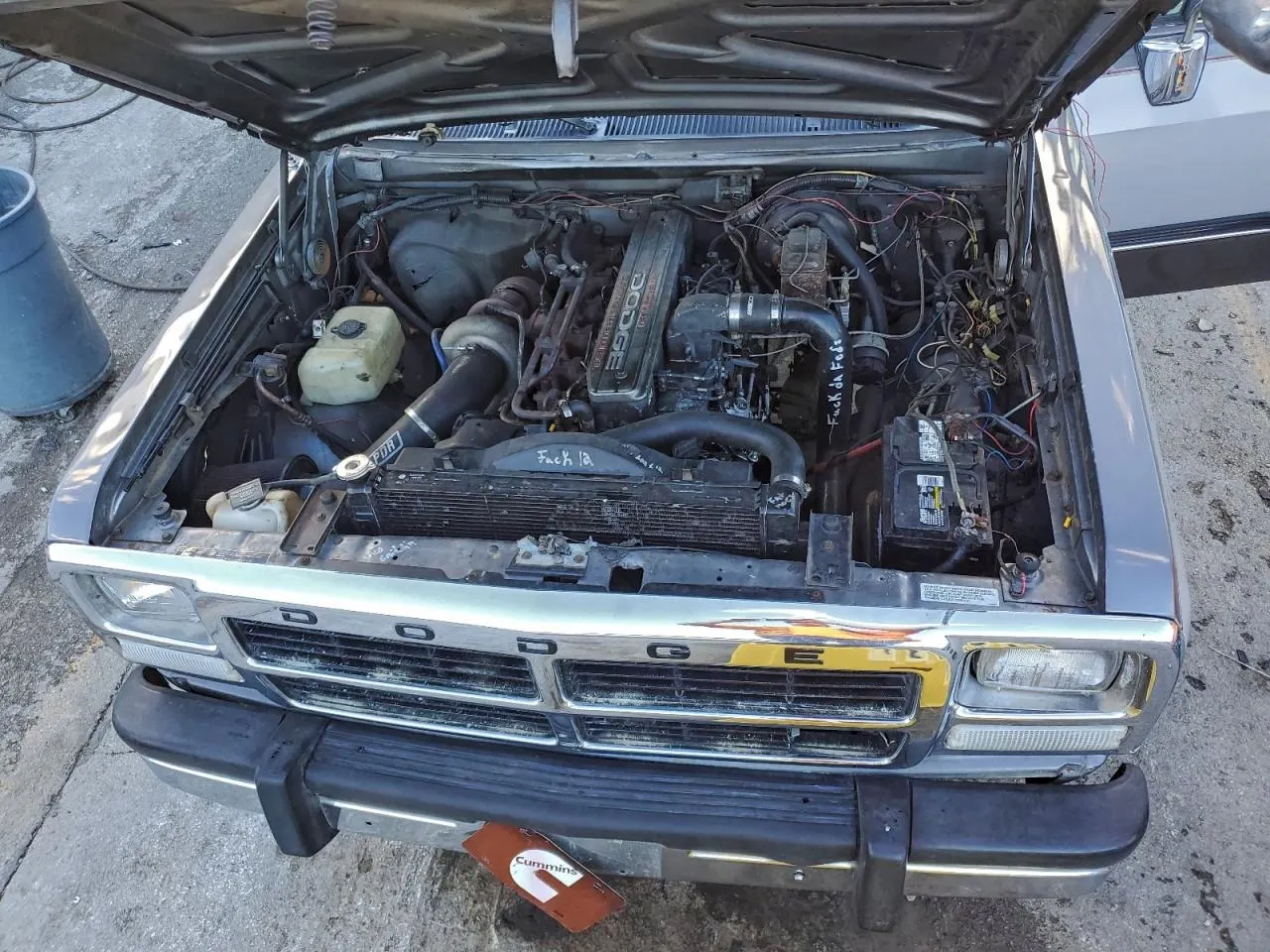 1993 Dodge D250 & W250 D200